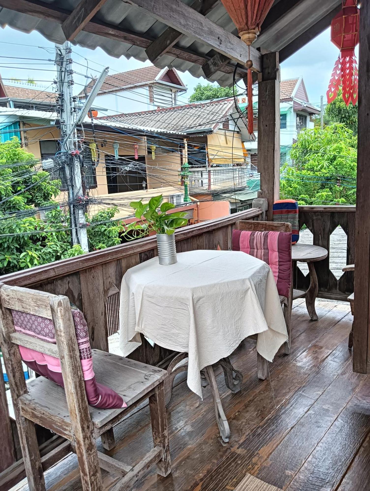 Huen Chiang Man Hostel (Adults Only) Chiang Mai Luaran gambar