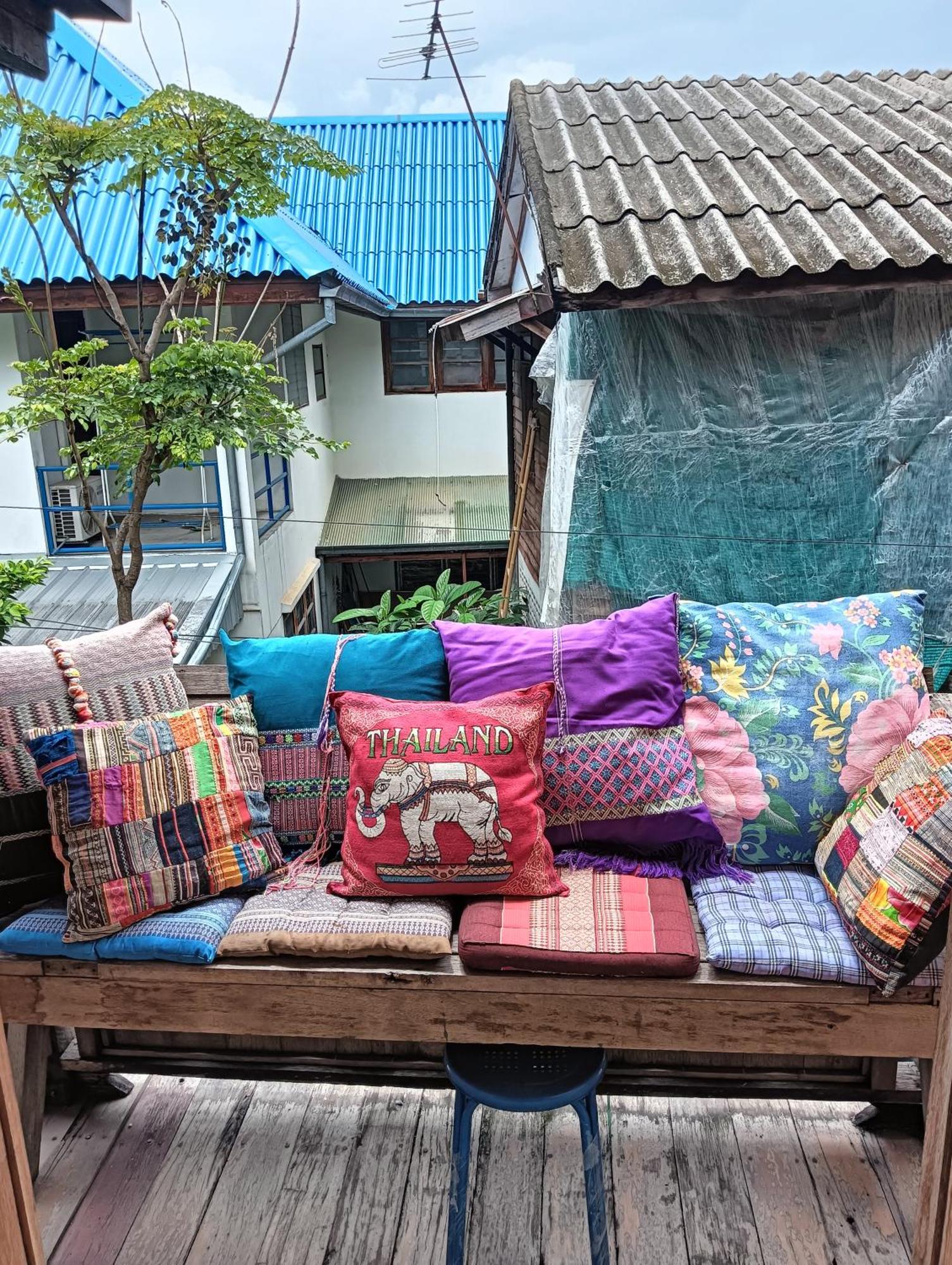 Huen Chiang Man Hostel (Adults Only) Chiang Mai Luaran gambar