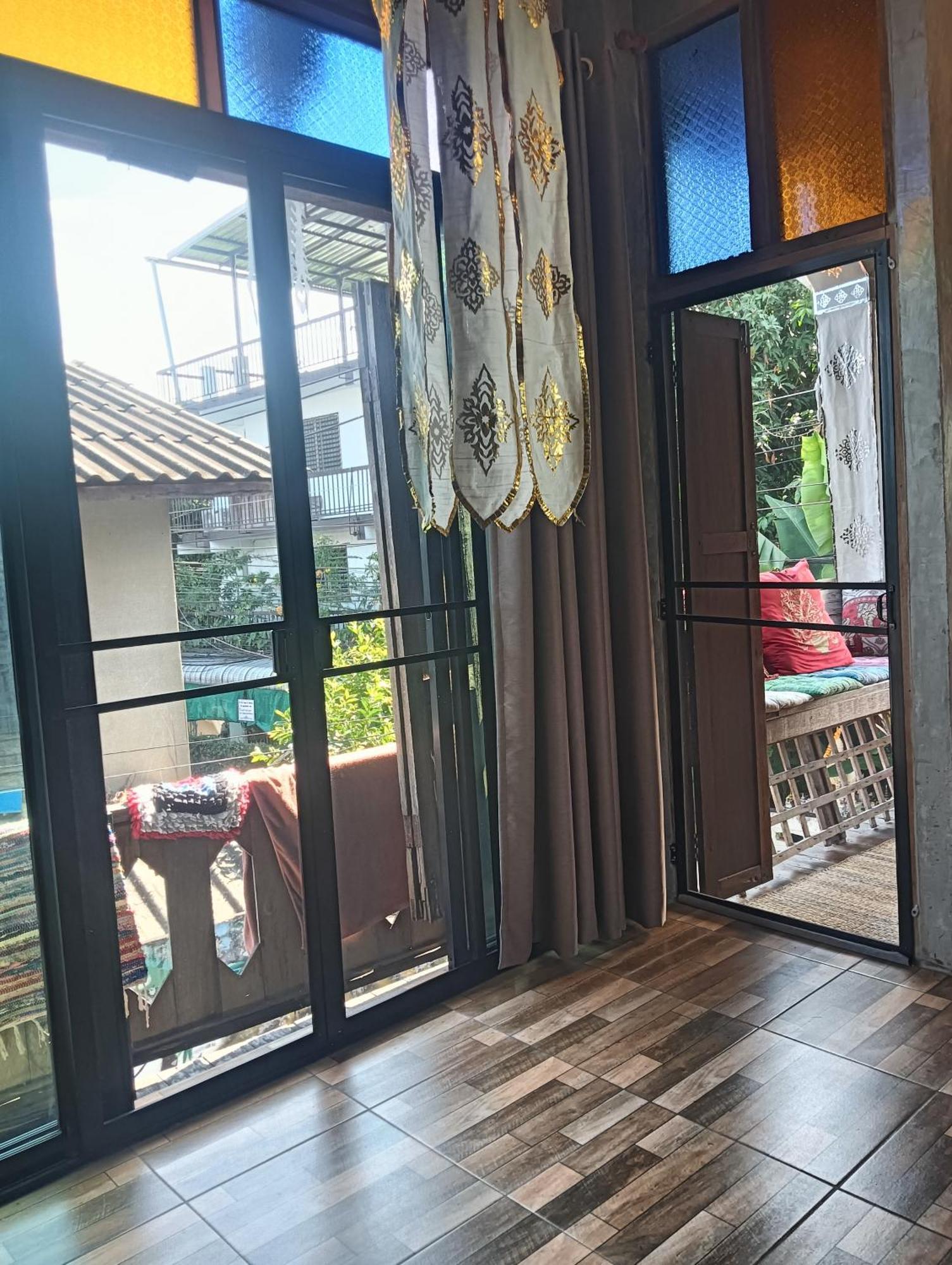 Huen Chiang Man Hostel (Adults Only) Chiang Mai Luaran gambar