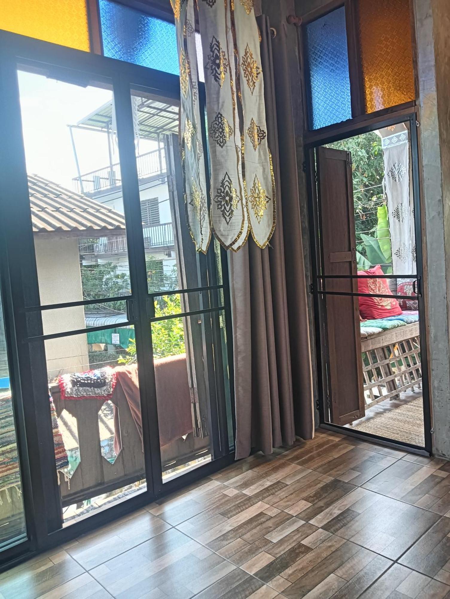 Huen Chiang Man Hostel (Adults Only) Chiang Mai Luaran gambar